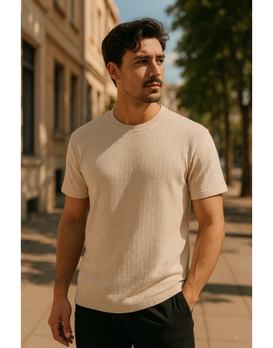 Erkek Kısa Kollu Zigzag Desenli T-shirt