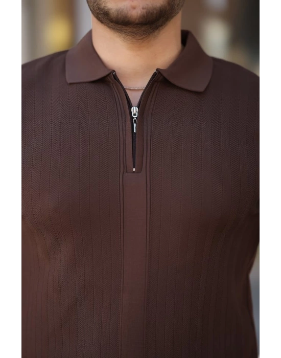 Erkek Yakası Fermuarlı Kısa Kollu T-shirt
