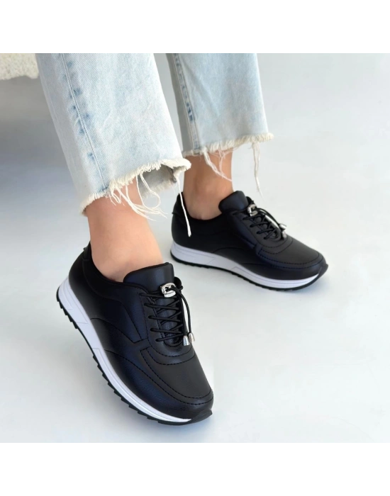 Finna Siyah Cilt Bağcıklı Spor Ayakkabı