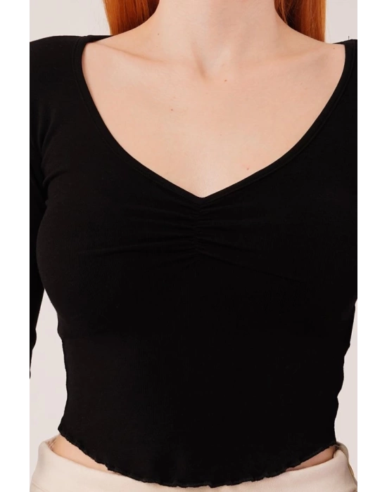 Geniş Yaka Siyah Basic Body Bluz