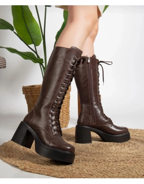 Guay Kahverengi Cilt Bağcıklı Topuklu Çizme