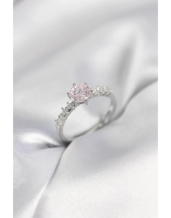 Gümüş Renk Pembe Tek Taş Model Zirkon Taşlı Kadın Yüzük