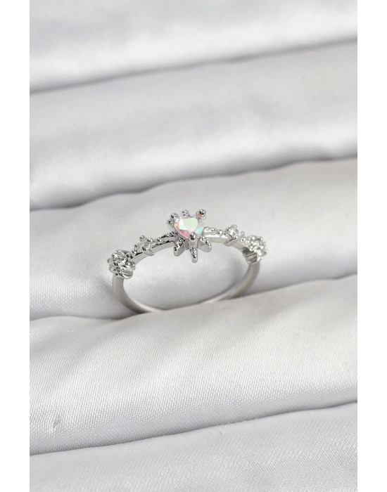 Gümüş Renk Pirinç Yıldız Model Kadın Yüzük