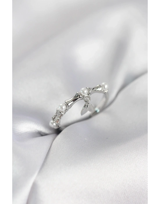 Gümüş Renk Sallantılı Kemik Model Kadın Yüzük