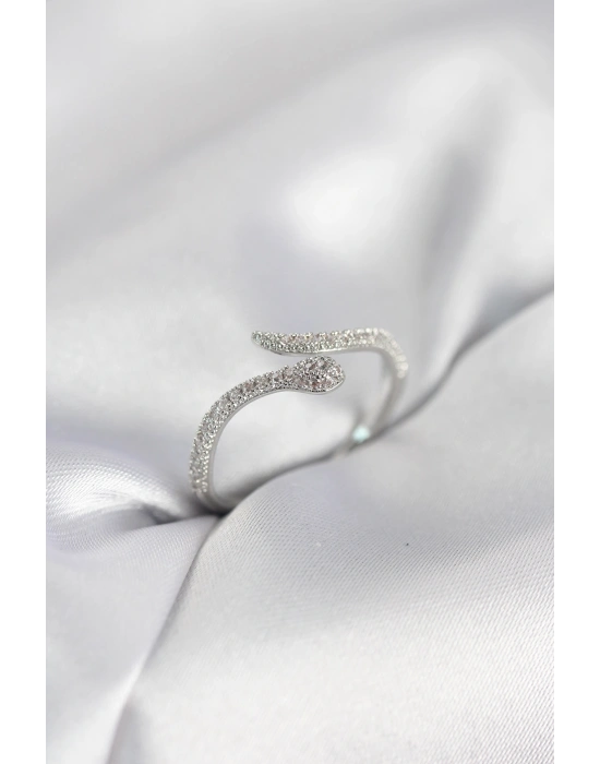 Gümüş Renk Yılan Model Zirkon Taşlı Kadın Yüzük