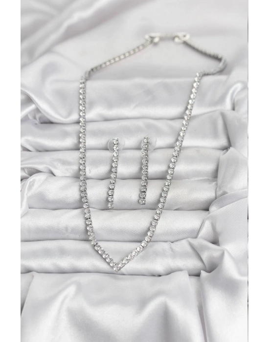 Gümüş Renk Zirkon Taşlı Kadın Kolye Küpe Seti