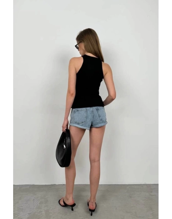 Halter Yaka Göğüs Detay Bluz