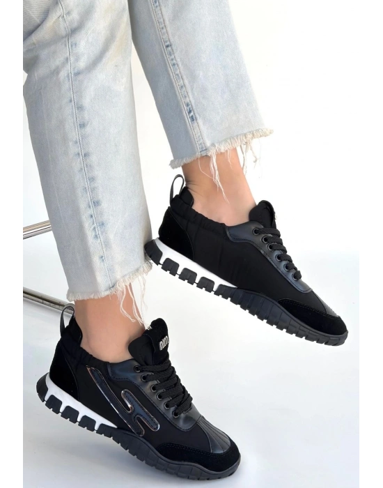 Huer Siyah Nubuk Bağcıklı Spor Ayakkabı