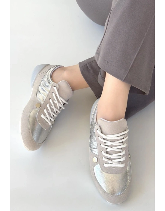 Jawen Gri Nubuk Gümüş Detaylı Spor Ayakkabı