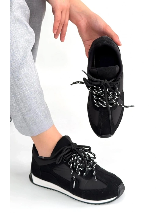 Jeat Siyah Nubuk Bağcıklı Spor Ayakkabı