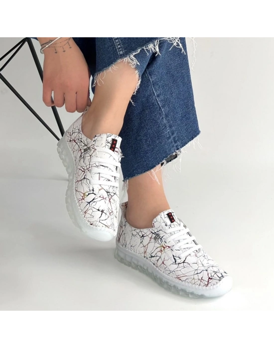 Jiten Beyaz Desenli Deri Bağcıklı Spor Ayakkabı