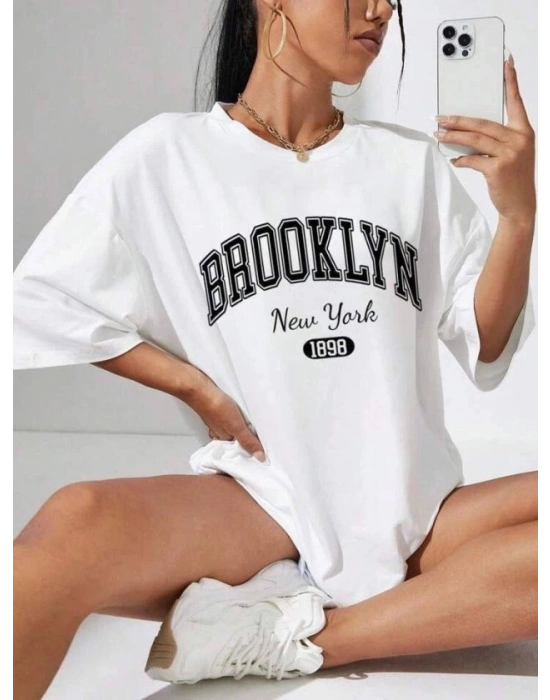 Kadın Brooklyn New York Baskılı Oversize Tshirt