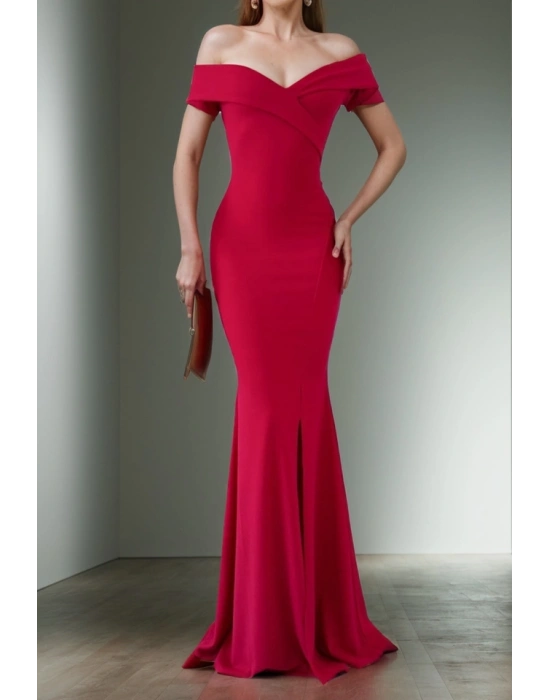 Kadın Dalgıç Kumaş Kayık Yaka Ve Dekolte Detaylı Elbise