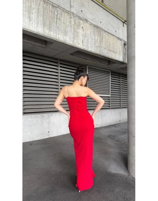 Kadın Ip Askılı Gipe Detay Maxi Boy Yırmaçlı Elbise