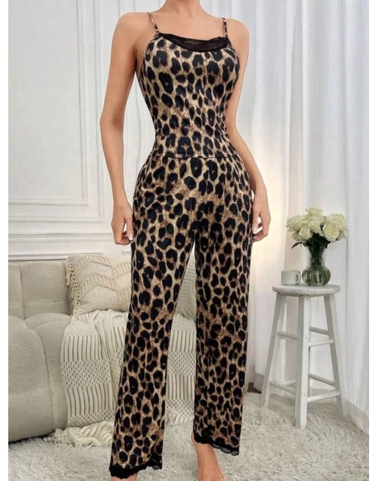 Kadın Ip Askılı Yakası Dantelli Bluz Ve Pijama Sandy Ikili Takım