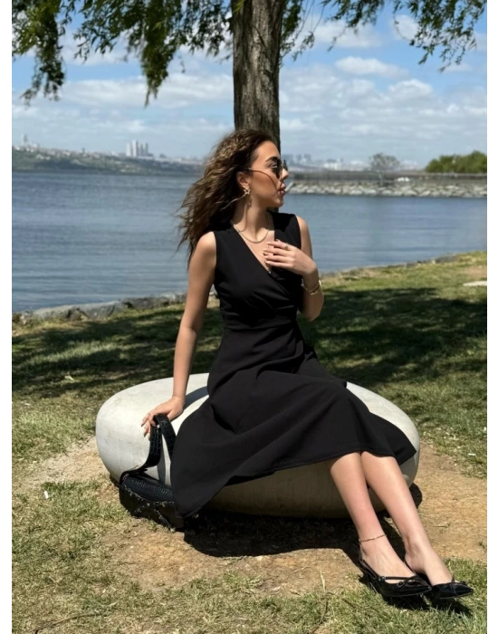 Kadın Ithal Krep Kumaş Kruvaze Yaka Eteği Kloş Kolsuz Mini Elbise