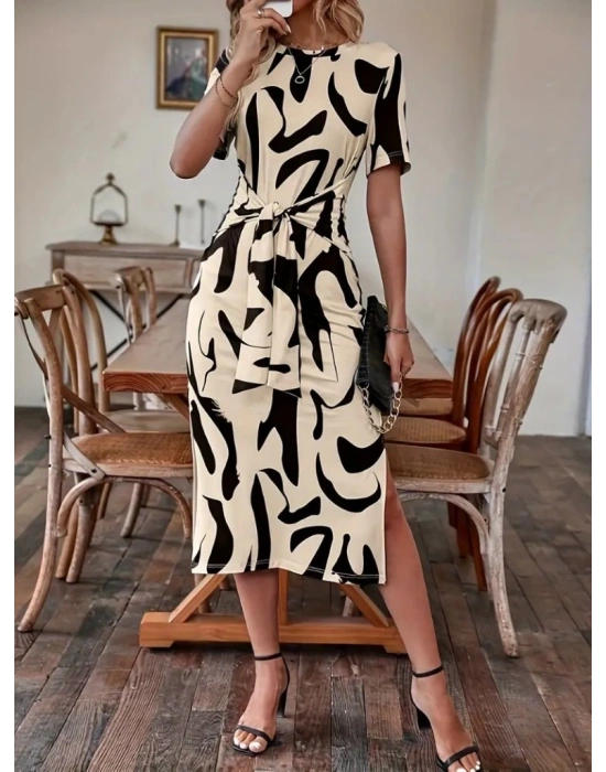 Kadın Kısa Kollu Bisiklet Yaka Desenli Belden Bağlamalı Yandan Yırtmaçlı Süprem Elbise