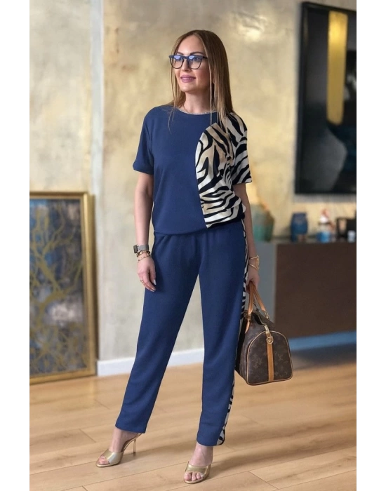 Kadın Kısa Kollu Bisiklet Yaka Zebra Desen Bluz Ve Pantolon Ikili Takım