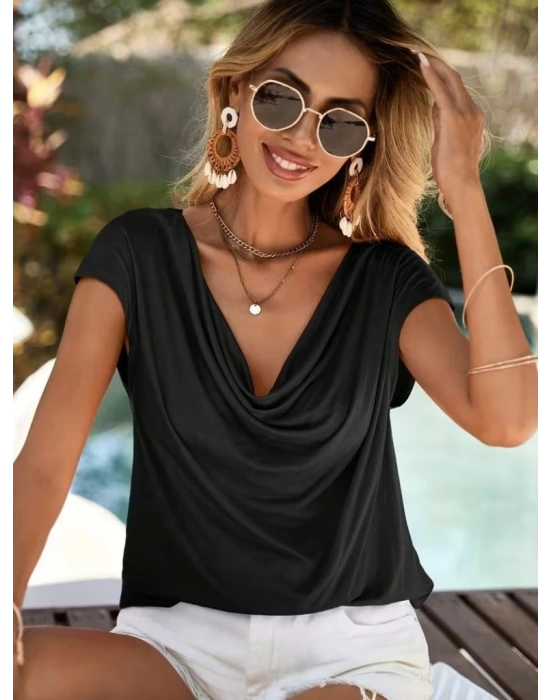 Kadın Kısa Kollu Degaje Yakalı Viskon Bluz