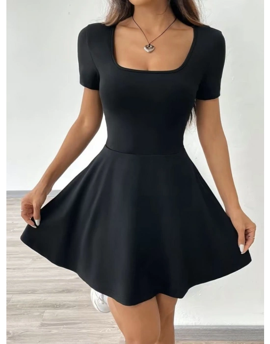 Kadın Kısa Kollu Kare Yakalı Cep Detaylı Dalgıç Elbise Tulum