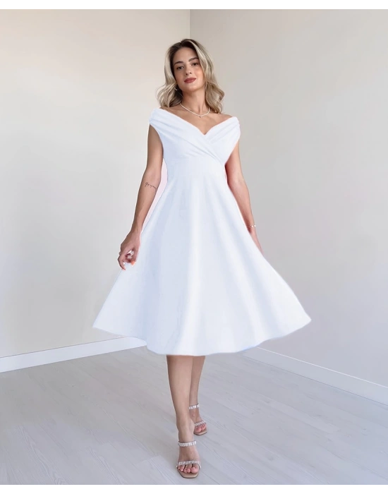 Kadın Kısa Kollu Kruvaze Yaka Eteği Volanlı Krep Elbise