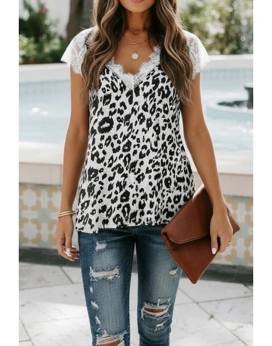 Kadın Kısa Kollu V Yakalı Dantelli Süprem Bluz