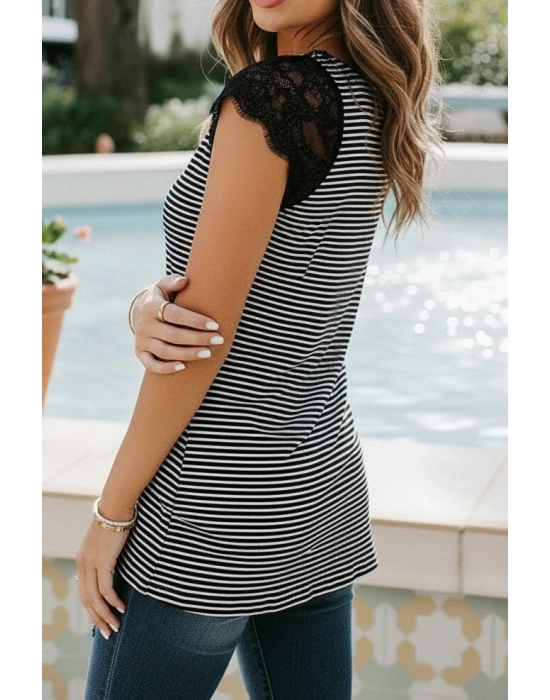 Kadın Kısa Kollu V Yakalı Dantelli Süprem Bluz