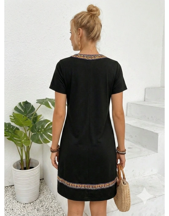 Kadın Kısa Kollu V Yakalı Etnik Desen şerit Detaylı Viskon Elbise