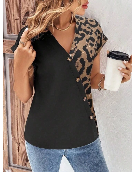 Kadın Kısa Kollu V Yakalı önden Düğmeli Leopar Desen Detaylı Viskon Bluz