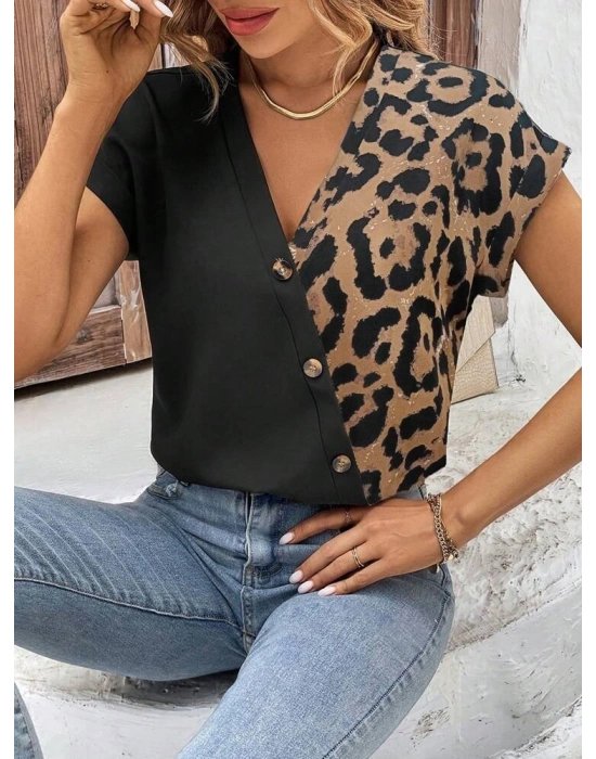 Kadın Kısa Kollu V Yakalı önden Düğmeli Leopar Desen Detaylı Viskon Bluz