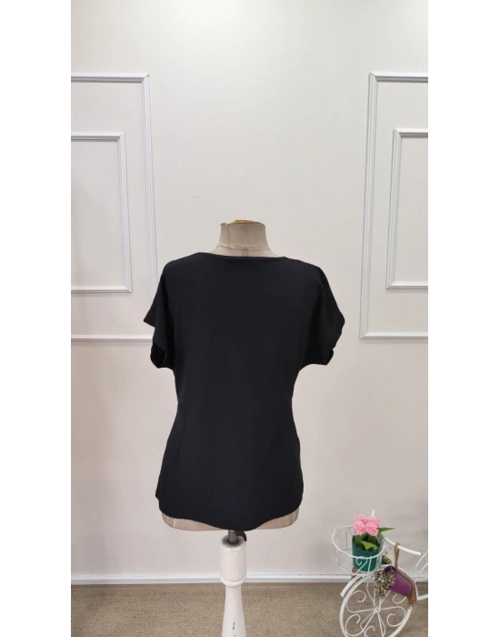 Kadın Kısa Kollu Yuvarlak Yakalı Yandan Sarmal Detaylı Bürümcük Bluz