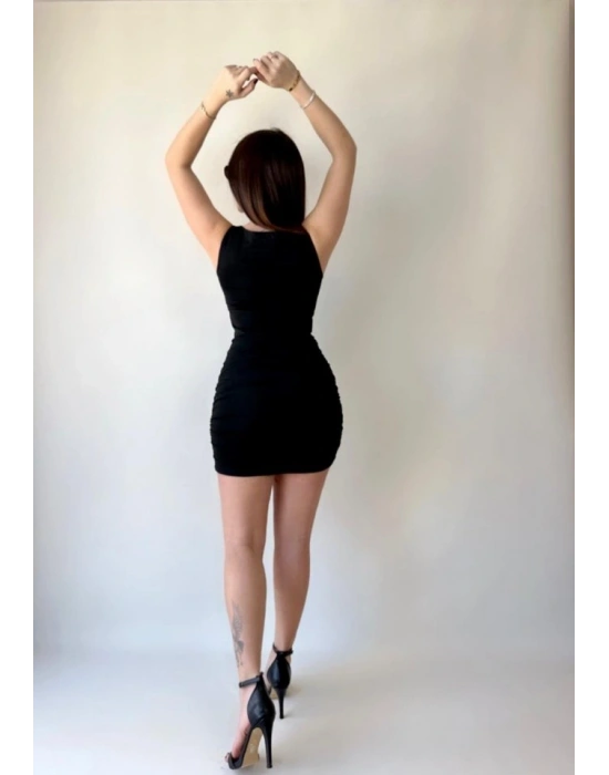 Kadın Omuz Askılı Armut Yaka Büzgü Ve Göbek Dekolteli Mini Elbise