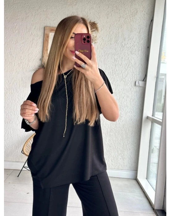 Kadın Tek Omuzdan Açık Geniş Kesim Viskon Iki Iplik Bluz Ve Pantolon Ikili Takım