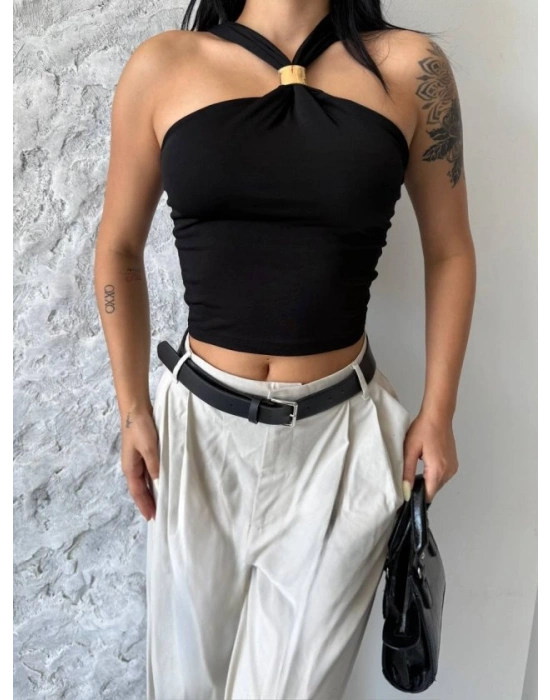 Kadın Toka Detay Halter Yaka Sandy Bluz