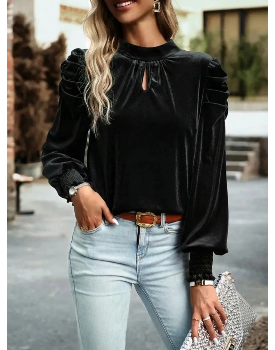Kadın Uzun Kollu Balıkçı Yaka Damla Detaylı Kadife Bluz