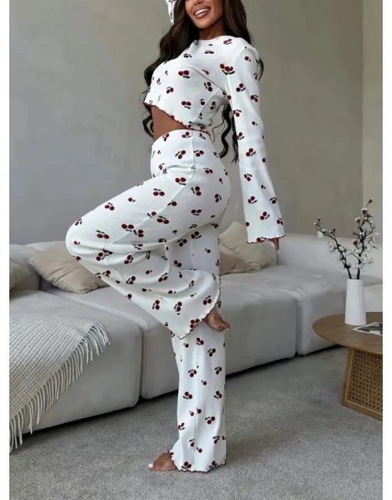 Kadın Uzun Kollu Bisiklet Yaka Desenli Burgu Bluz Ve Pijama Ikili Takım