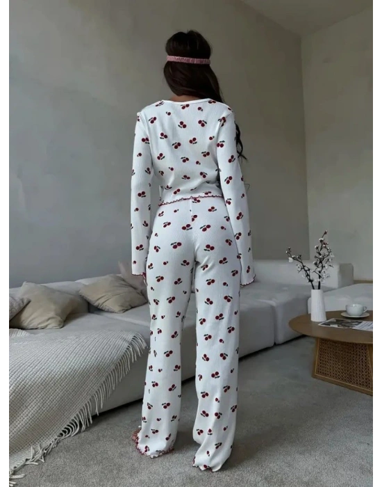 Kadın Uzun Kollu Bisiklet Yaka Desenli Burgu Bluz Ve Pijama Ikili Takım