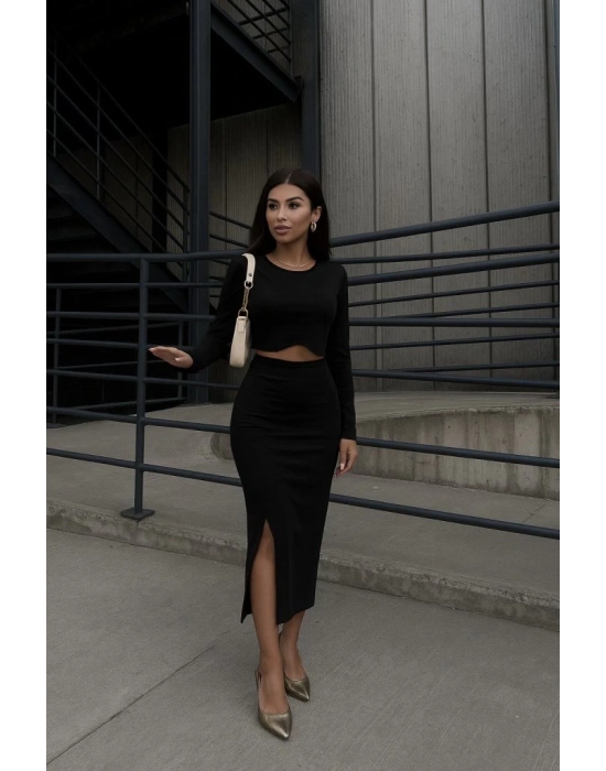 Kadın Uzun Kollu Bisiklet Yaka Kısa Krop Dalgıç Bluz Ile önden Yırtmaçlı Uzun Etek Ikili Takım