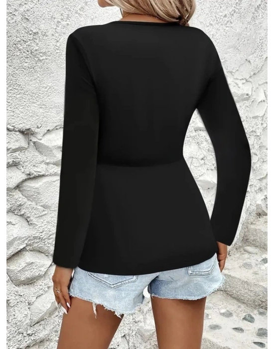 Kadın Uzun Kollu Dekolteli Sarmal Detaylı Viskon Bluz