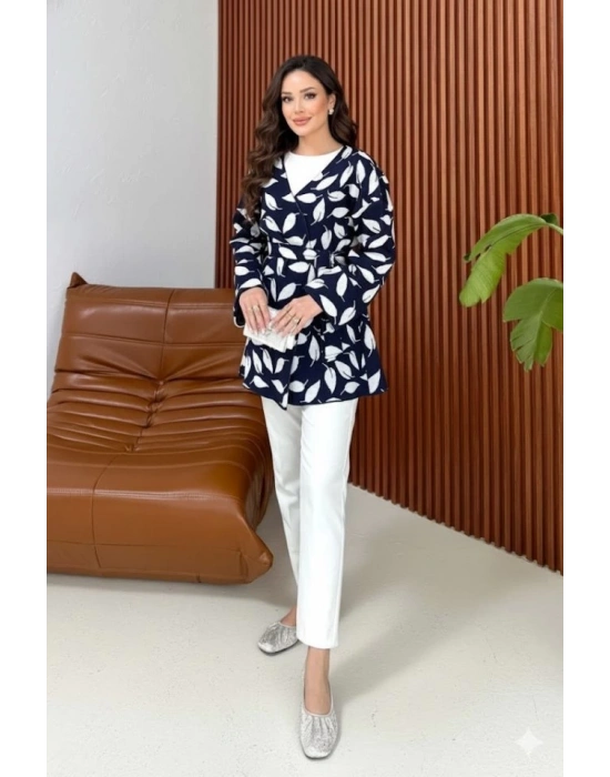 Kadın Uzun Kollu Kadın Uzun Kollu Yaprak Desen Kuşak Dahil Hırka