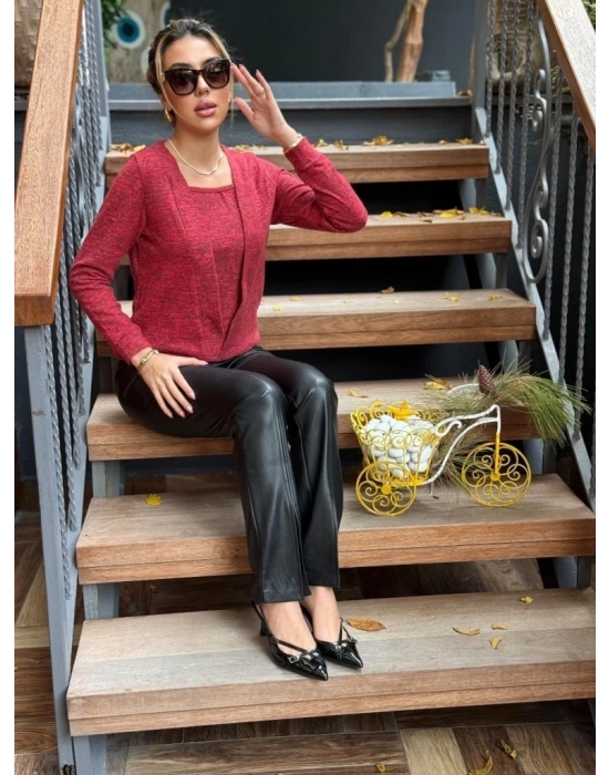 Kadın Uzun Kollu Kruvaze Yaka Kol Ve Etek Ucu Manşet Detay Yumoş Bluz