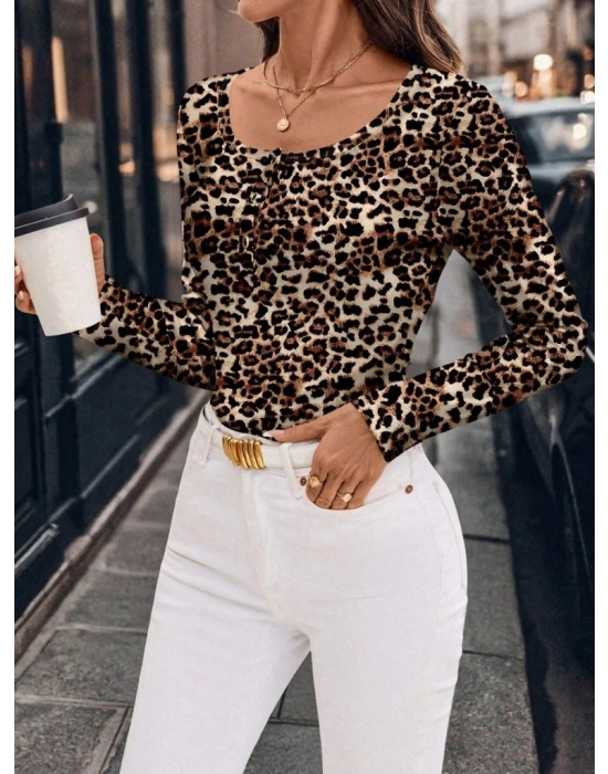 Kadın Uzun Kollu Kruvaze Yakalı Dantelli Kısa Viskon Bluz