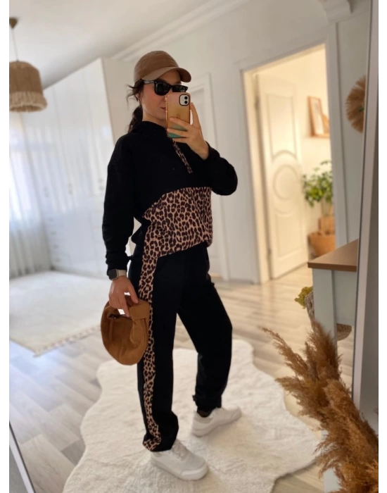 Kadın Uzun Kollu Leopar Detay Sweat Ve Yanı Leopar şerit Detay Pantolon Ikili Takım