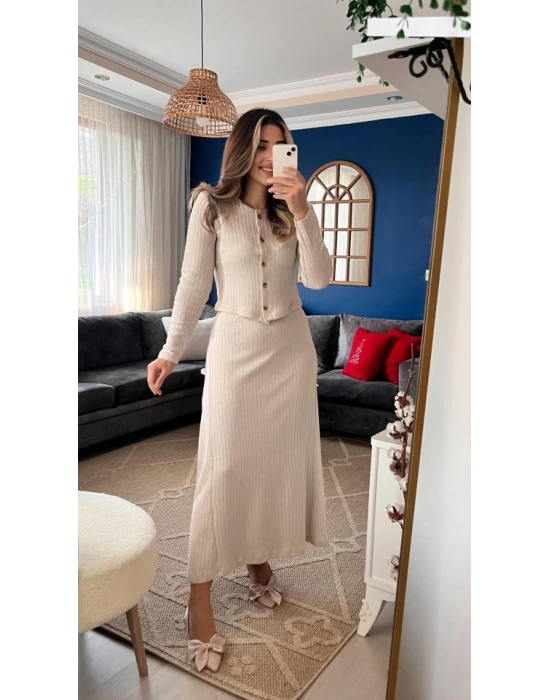 Kadın Uzun Kollu önden Düğmeli Bluz Ve Yüksek Bel A Kesim Uzun Etek şardonlu Kaşkorse Ikili Takım