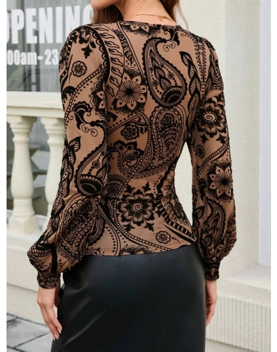 Kadın Uzun Kollu V Dantel Yakalı Modal Bluz