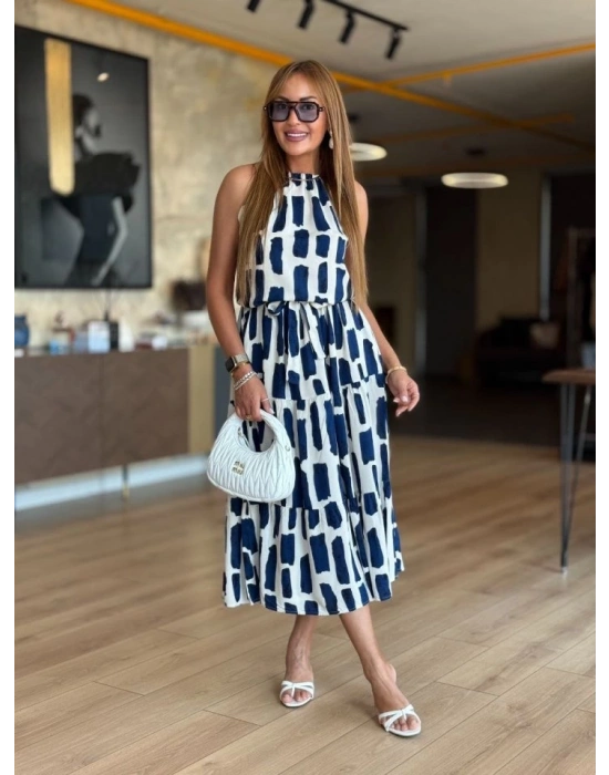 Kadın Viskon Kumaş Ip Askılı Halter Yaka Cepli Midi Boy Elbise