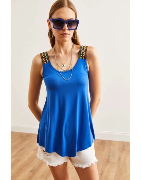 Kadın Viskon Kumaş Otantik Desen Askılı Bluz