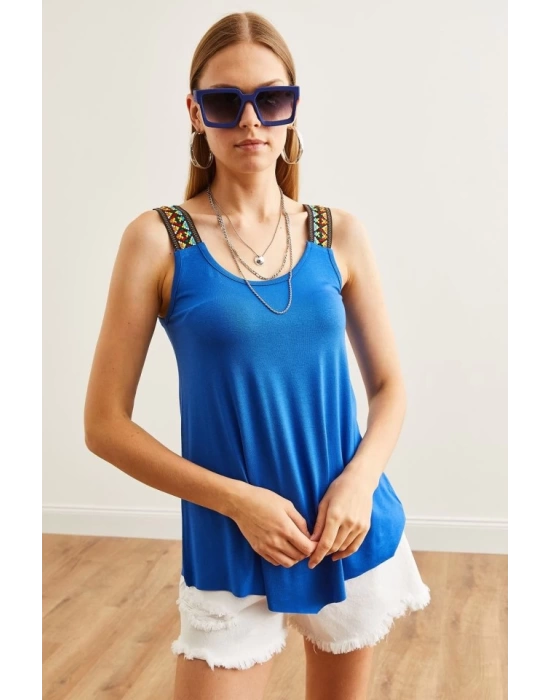 Kadın Viskon Kumaş Otantik Desen Askılı Bluz
