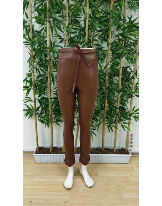 Kadın Yüksek Bel Yanlardan Incili Yırtmaçlı Uzun Deri Tayt