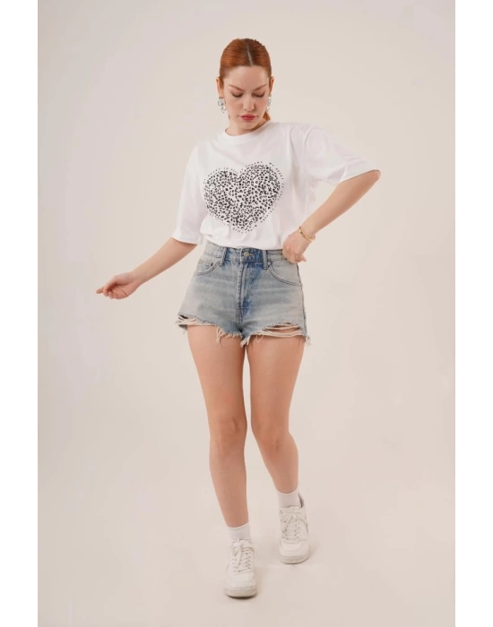 Kalp Baskılı Crop Beyaz Tişört